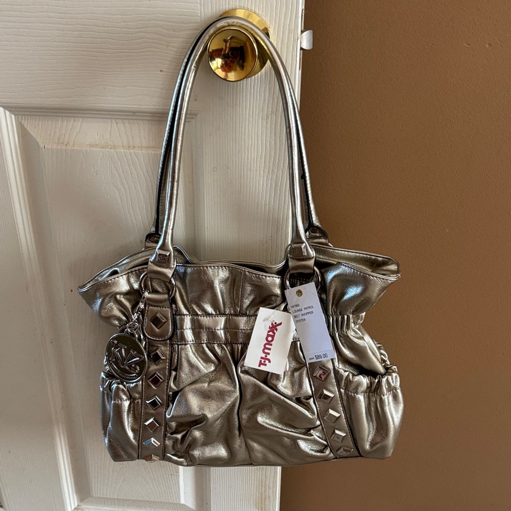 Kathy Van Zeeland Metallic Silver Shoulder Bag
